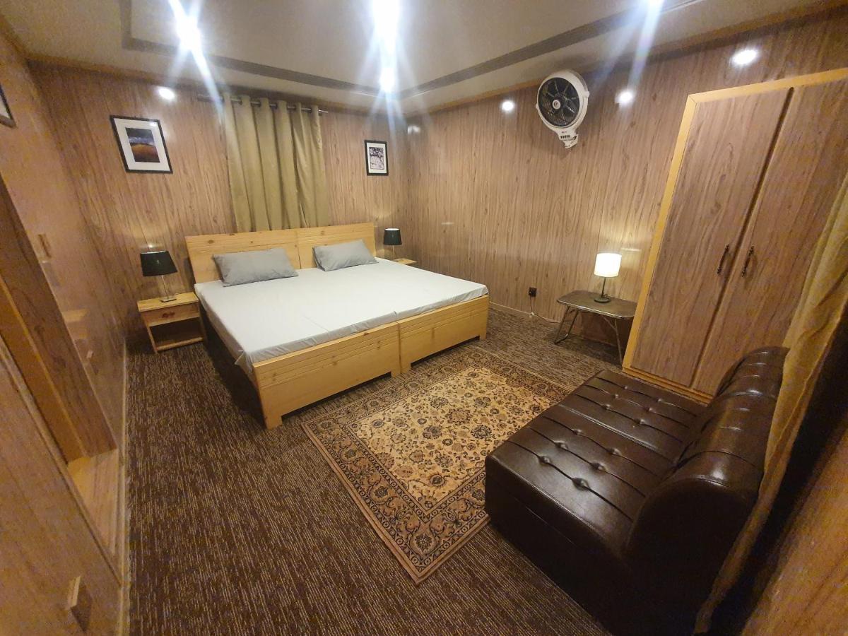 Sehrish Guest House Skardu Exteriör bild