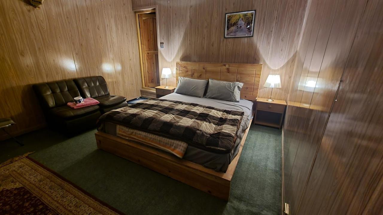 Sehrish Guest House Skardu Exteriör bild